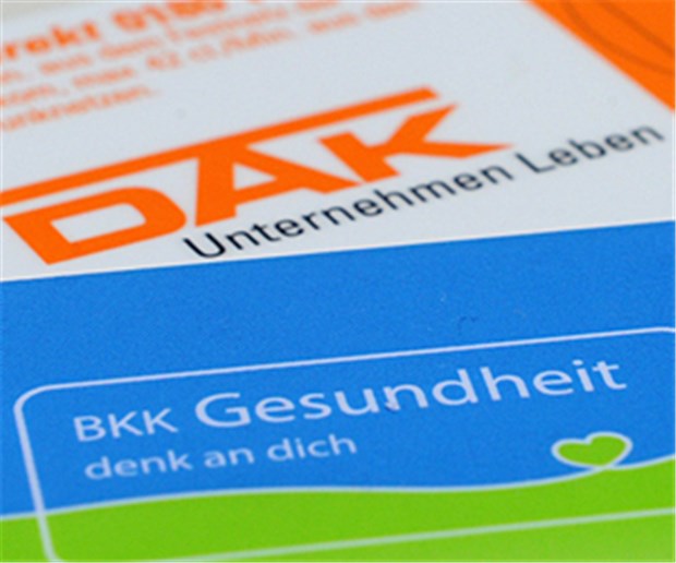 Neue DAK Gesundheit nimmt sich Betriebe vor Orange, blau und grün: Eine neue Kasse entsteht.