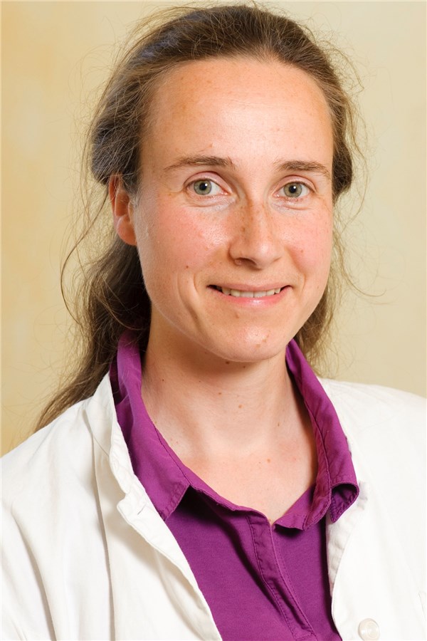 Die Krux mit Bildgebung und Labortest PD Dr. Uta Kiltz ist Oberärztin am Rheumazentrum Ruhrgebiet am Marien Hospital in Herne.