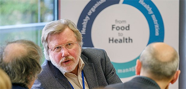 Netzwerk für Phagen-Forschung und Anwendung PD Dr Wolfgang Beyer, Wissenschaftlicher Leiter des 1. Deutschen Phagensymposiums im Gespräch