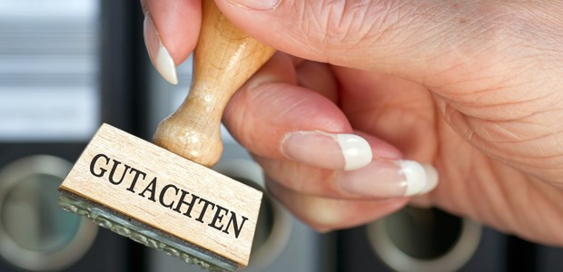 PKV-Pflegegutachter - Zubrot für Ärzte PKV-Gutachter haben nun auch eine Fünf-Wochen-Frist.