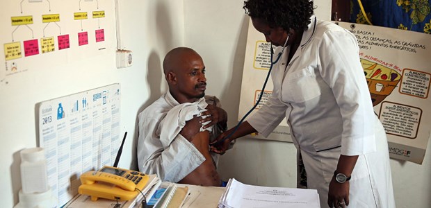 Einer der 'schwierigsten Ausbrüche' Patient aus Conakry beim Ebola-Screening in Guinea-Bissau.