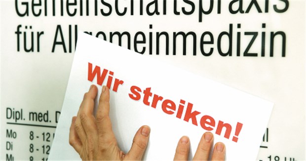 Hausärzteverband will Röslers Reformpläne kippen Patienten könnten demnächst vor verschlossenen Praxen stehen.