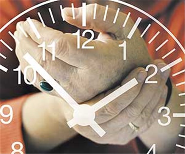 Rheuma hat einen Tagesrhythmus Patienten mit Rheumatoider Arthritis spüren es: Die Krankheit folgt einer zirkadianen Rhythmik.