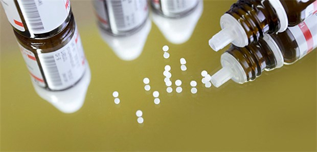 Patienten wollen bei Homöopathie-Verordnung mitreden Patienten wünschen sich eine Kombination aus Schulmedizin und Verfahren aus Naturmedizin bzw. Homöopathie.