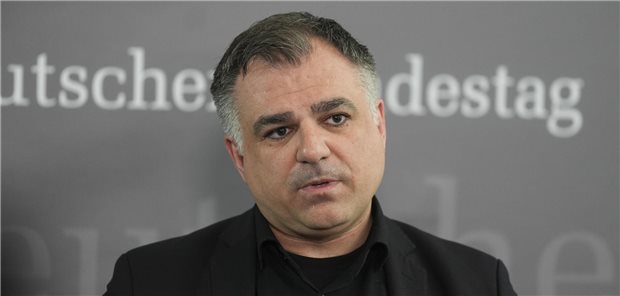 Das Bild zeigt den SPD-Politiker Dr. Christos Pantazis im Deutschen Bundestag.
