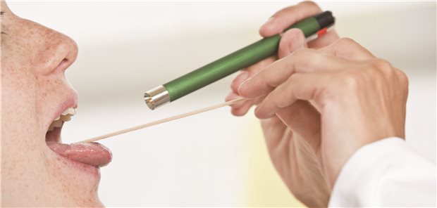 Peritonsillarabszess oder Halsschmerzen anderer Ursache? Das ist nicht immer leicht zu unterscheiden.