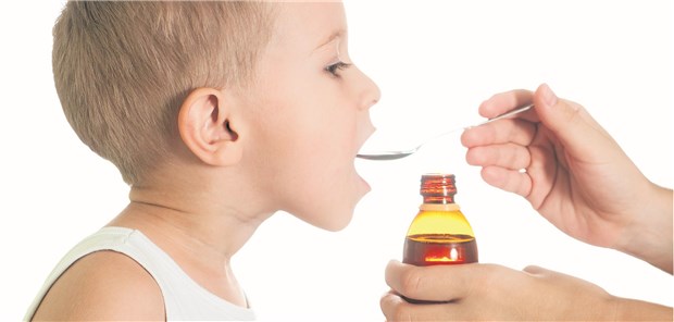 Pflanzlich gegen Atemwegsinfekte: Eukalyptusextrakte sollten erst bei Kindern ab dem Schulalter eingesetzt werden.