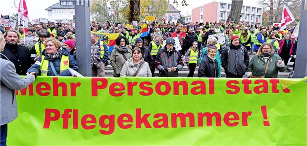 Pflegekammern sind selbst im eigenen Berufsstand nicht unbedingt beliebt. Das Bild zeigt eine Demonstration 2021.