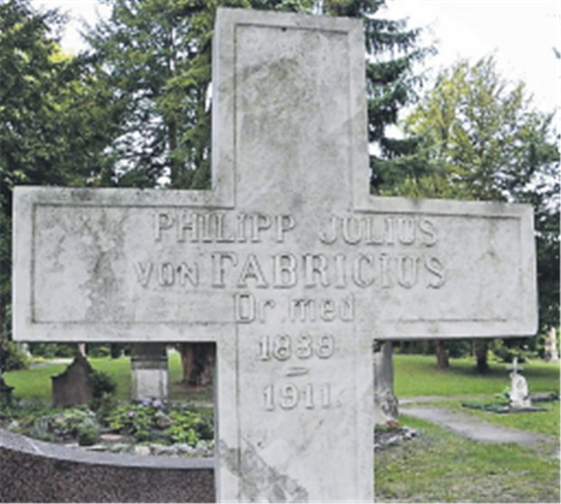 Den Zappel-Philipp gab es wirklich Philipp Julius von Fabricius war der "Zappel-Philipp". Sein Grab wurde kürzlich auf dem Frankfurter Hauptfriedhof wieder entdeckt.
