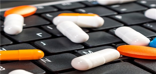 „Pillen“ auf Taste – das E-Rezept soll den digitalen Draht vom Arzt zur Apotheke herstellen.