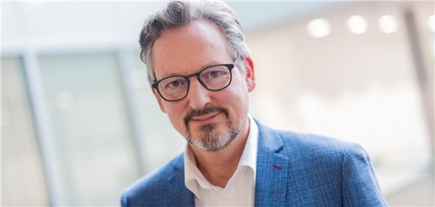 Plädiert dafür, den Fußabdruck von Arzneimitteln bei der Zulassung auszuweisen: Arzt und Fernsehmoderator Dr. Eckart von Hirschhausen.