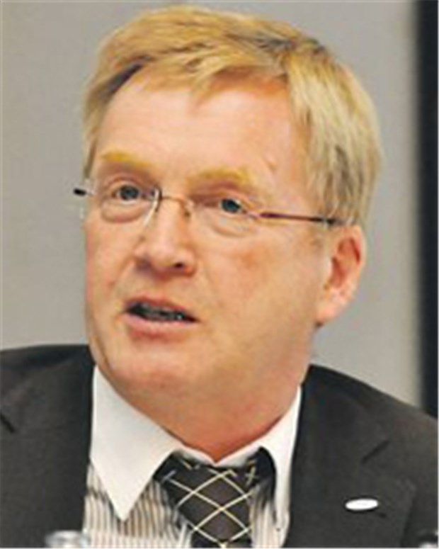 Politiker nehmen Wunschliste der Pflegeverbände auf Plädoyer für eine Pflegekammer: Andreas Westerfellhaus vom Deutschen Pflegerat.