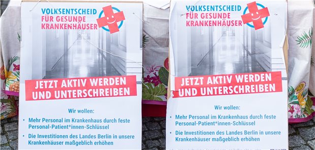 Berliner Verfassungsgericht lehnt Volksbegehren für „Gesunde Krankenhäuser“ab Protestaktion anlässlich des Starts des Volksbegehrens für gesunde Krankenhäuser im April 2018 in Berlin.