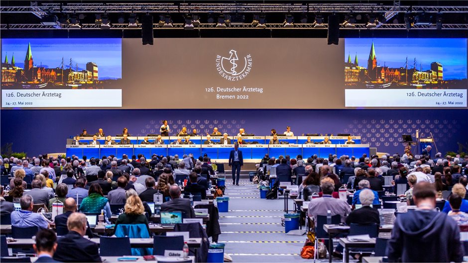 Plenum und Präsidium in der ÖVB-Arena: Heiße Diskussionen gab es beim 126. Deuts...