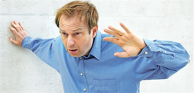 Zu niedrig ist auch nicht gut Plötzlicher Blutdruckabfall - etwa nach raschem Aufstehen - begünstigt schwere Schwindelattacken.