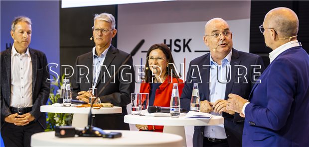 Podiumsdiskussion-zur-Eroeffnung-beim-Hauptstadtkongress-214465og.jpg