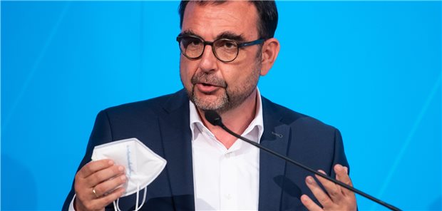 Holetschek: Post-COVID-Erkrankungen haben Potenzial zur Volkskrankheit Post-COVID ist die Krankheit nach der Krankheit, sagt Bayerns Gesundheitsminister Klaus Holetschek (Archivbild).