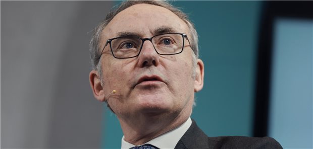 Präsentiert einen neuen Ansatz für eine patientenzentrierte Versorgungsplanung im Zuge der Krankenhausreform: BARMER-Chef Professor Christoph Straub.