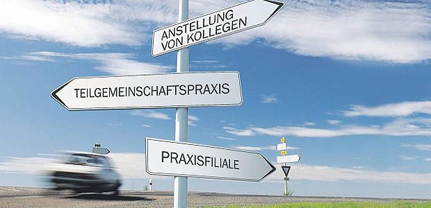 VÄndG - ein Gesetz mit Tiefenwirkung Praxisfilialen, Teilgemeinschaften oder die Anstellung von Kollegen – 2007 boten sich Vertragsärzten plötzlich ganz neue Möglichkeiten. Manches wurde erst mit Zeitverzögerung genutzt.