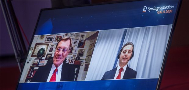 Preisverleihung digital: Jury-Präsident Professor Erland Erdmann und Professor Michael Strupp am Donnerstagabend in der Digitalschalte im Berliner Axica.