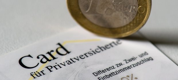 Bald mehr Rechte für PKV-Versicherte Privat: Die Bundesregierung will für die Versicherten mehr Rechte.