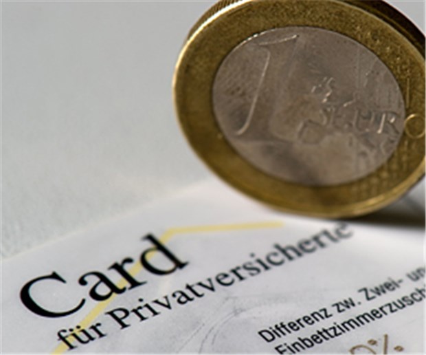 PKV will Spezialtarif für Nichtzahler Privat versichert: Für säumige Zahler könnte es womöglich bald einen "Mini-Tarif" geben.