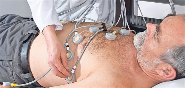 Probanden mit wechselndem QT-Befund im EKG hatten den Berechnungen der Autoren zufolge kein erhöhtes Herztodrisiko