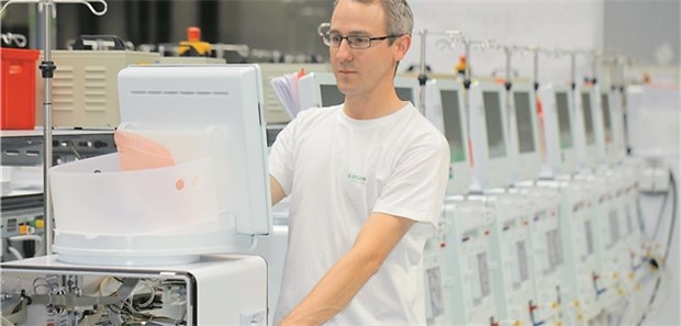 B. Braun erhöht Rhön-Anteil auf 25 Prozent Produktion von Dialyse-Maschinen bei B. Braun am Stammsitz im nordhessischen Melsungen.