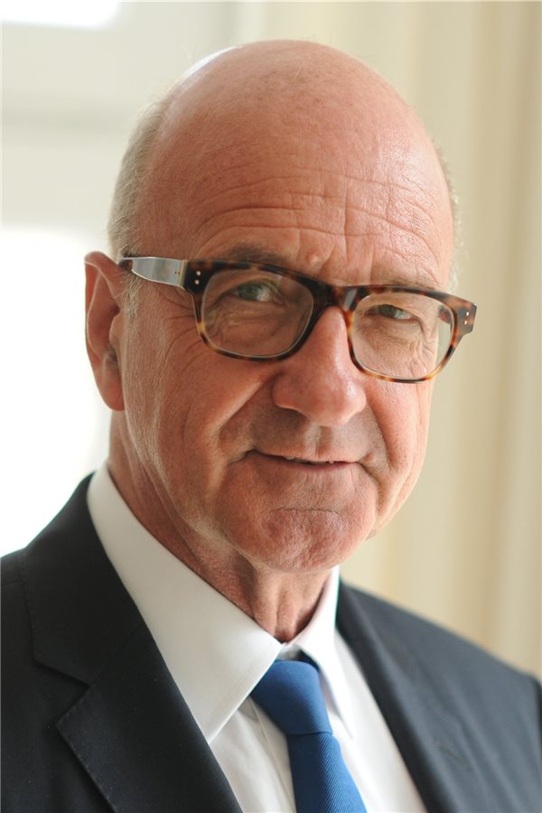 20 Jahre 9/11: „Das Unvorstellbare kann binnen Sekunden passieren und alles verändern“ Prof. Dr. Florian Holsboer