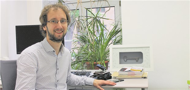 Klasse Allgemeinmedizin ist ein Erfolgsmodell Prof. Dr. Thomas Frese, Direktor des Instituts für Allgemeinmedizin der Medizinischen Fakultät, setzt in der Ausbildung auch auf Mentoren, die über das gesamte Studium hinweg Ansprechpartner für die Studierenden sind.