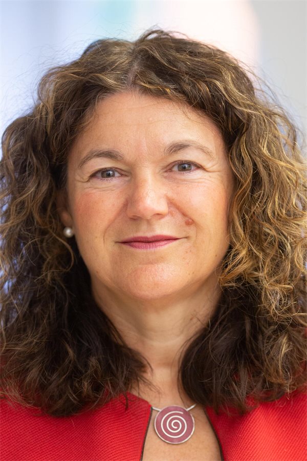 Psychiaterin zu Fehlzeiten: „Gute Arbeit ist Teil der Lösung“ Steffi Riedel-Heller
