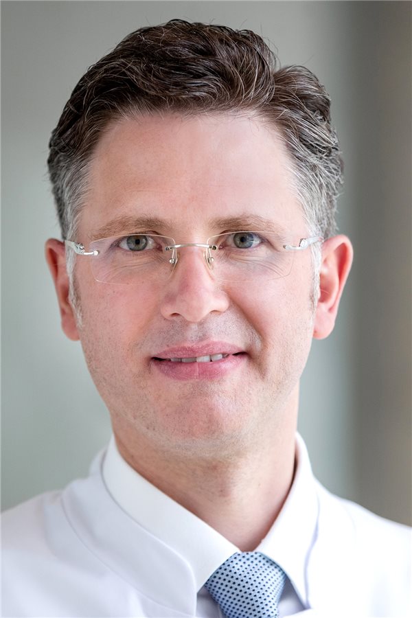 Alexander Maßmann wird Chef der Radiologie am RBK Professor Alexander Maßmann wechselt vom Uniklinikum des Saarlandes ans Robert-Bosch-Krankenhaus in Stuttgart.