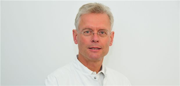 Forschungsteam um Professor Greinacher gewinnt den Preis der Deutschen Hochschulmedizin Professor Andreas Greinacher ist Leiter der Abteilung Transfusionsmedizin
am Institut für Immunologie und Transfusionsmedizin
der Universitätsmedizin Greifswald.