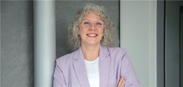 Professor Carola Dröge neue Juniorprofessorin in Magdeburg Professor Carola Dröge übernimmt an der Uniklinik für Gastroenterologie, Hepatologie und Infektiologie die wissenschaftliche Leitung für den Ausbau des Cholestaselabors für moderne Präzisionsmedizin.
