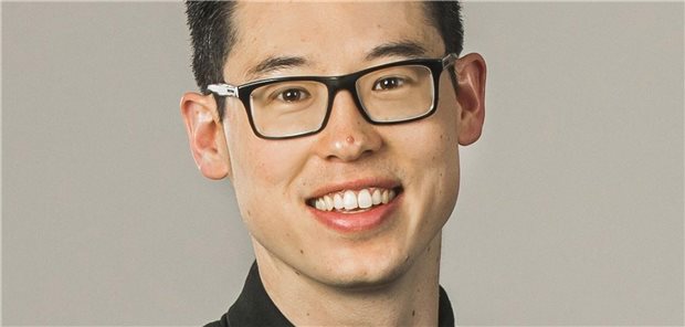 Dennis-Kenji Kipker sitzt Digitalbeirat der gematik vor Professor Dennis-Kenji Kipker sieht den Gesundheitssektor als vulnerable Infrastruktur, bei deren Ausgestaltung der Digitalbeirat der gematik aktiv mitgestaltend wirken sollte – unter seinem Vorsitz.