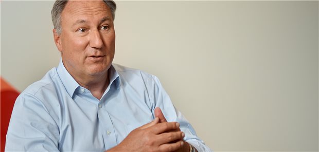 App auf Rezept: „Wir betreten Neuland“ Professor Dr. Jörg Debatin leitet das Health Innovation Hub beim Bundesministerium für Gesundheit (BMG).