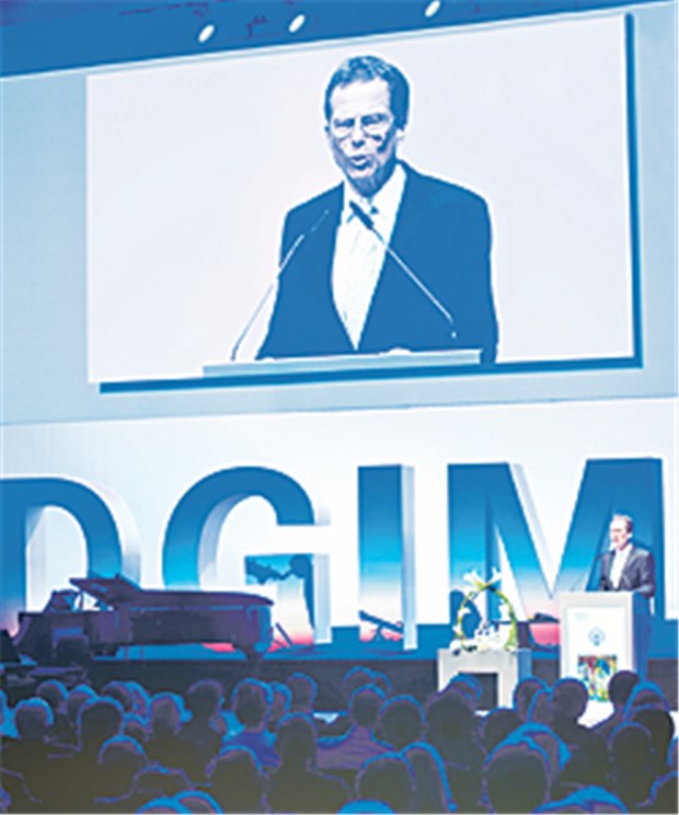 Innovation - die große Herausforderung Professor Gerd Hasenfuß begrüßt die Gäste bei der Festveranstaltung zum Internistenkongress.