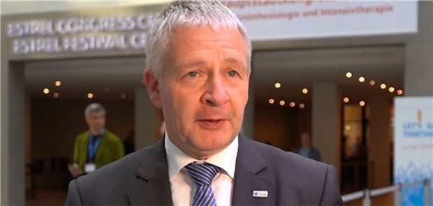 Intensivbetten − der schwierige Spagat zwischen zu viel und zu wenig Professor Gernot Marx, Direktor der Klinik für Operative Intensivmedizin am Universitätsklinikum Aachen.