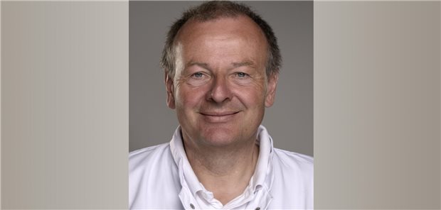 Professor Jörg Wiltfang ist Präsident der DGMKG Professor Jörg Wiltfang ist neuer Präsident der Deutschen Gesellschaft für Mund-, Kiefer- und Gesichtschirurgie.