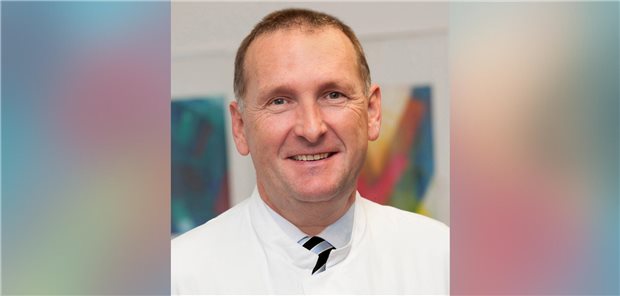 Hohe Auszeichnung für Mediziner Markus W. Büchler Professor Markus W. Büchler (68).