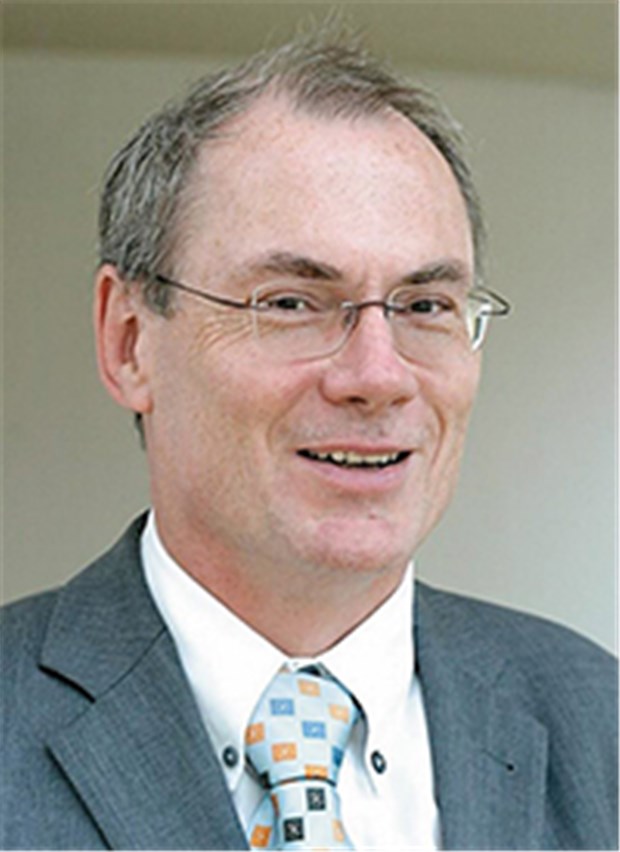 Experte vermisst Qualitätswettbewerb Professor Matthias Schrappe: Vergütung stärker nach Pay-for-Performance ausrichten.