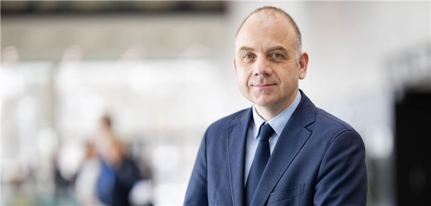Deutsche Krebsgesellschaft: Michael Ghadimi bleibt im Präsidentenamt Professor Michael Ghadimi führt weiterhin die Deutsche Krebsgesellschaft.