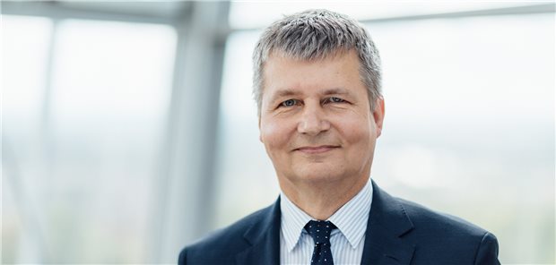 Erstmals Medizinischer Geschäftsführer am Klinikum Chemnitz Professor Ralf Steinmeier wird Medizinischer Geschäftsführer am Klinikum Chemnitz.