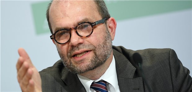 Sind die Krankenhäuser für das Coronavirus gewappnet? Professor Reinhard Busse von der TU Berlin: „Deutschland hat viel mehr Intensivbetten als Italien.“