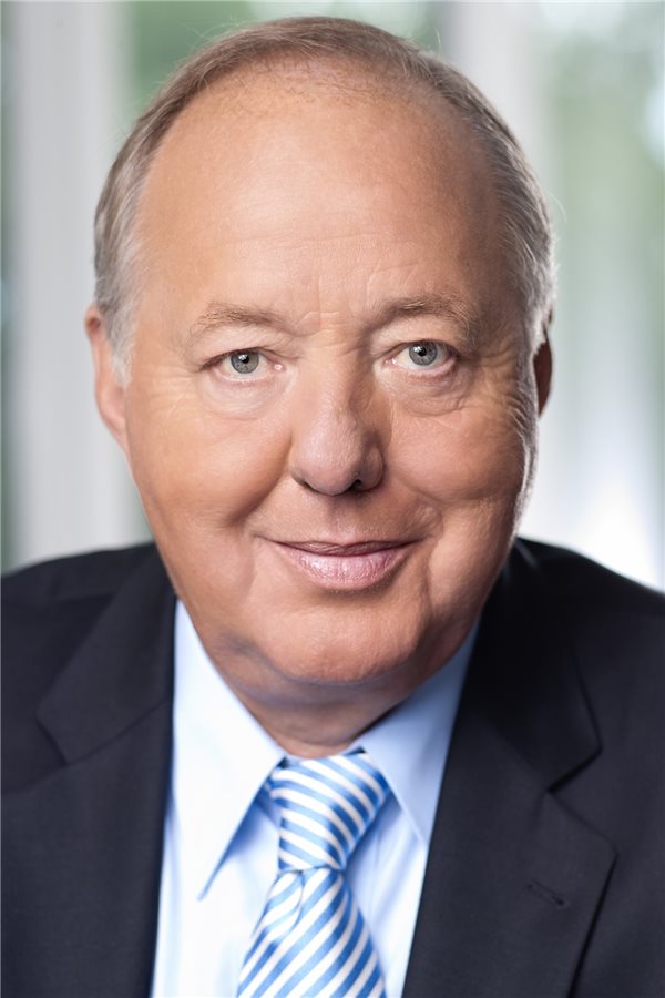 Trauer um AWMF-Präsident Rolf Kreienberg Professor Rolf Kreienberg war seit 2015 Präsident der AWMF.