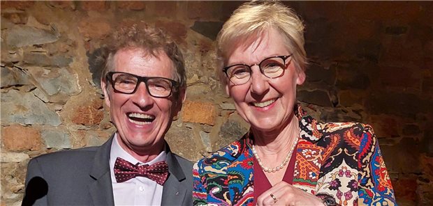 Virchowpreis für Professorin Ingrid Pabinger-Fasching Professor Rupert Bauersachs, Leiter des Aktionsbündnis Thrombose, und Professorin Ingrid Pabinger-Fasching bei der diesjährigen Verleihung des Virchowpreises.