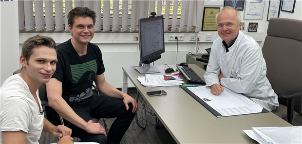 Die alleinige Fokussierung auf Zucker ist falsch Professor Stephan Martin mit Lutz van den Horst und Florian Köster bei den Dreharbeiten zum „heute-show spezial“ zum Thema Zucker.