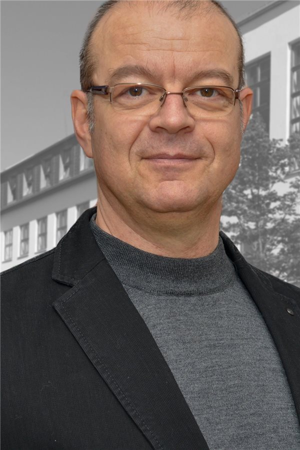 Raucher: „Entwöhnung kommt oft viel zu spät“ Professor Stephan Mühlig ist Leiter der Psychosozialen Beratungsstelle und Raucherambulanz, TU Chemnitz.