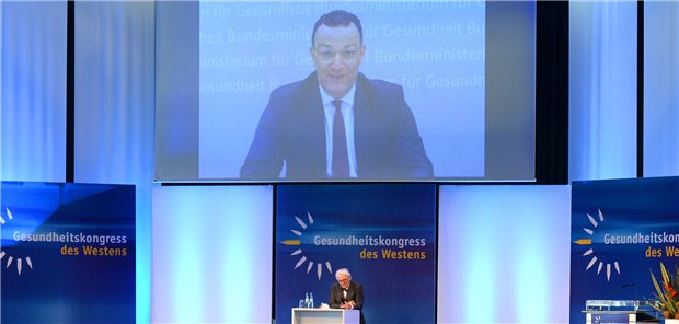 Spahn sieht kein schnelles Ende der DRG Professor interviewt Minister: Karl-Max Einhäupl am Dienstag mit Jens Spahn (CDU) per Videoschalte beim „Gesundheitskongress des Westens“.