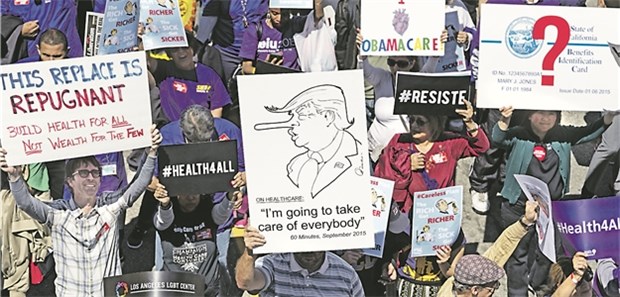 Obamacare bleibt! Protest in Los Angeles: Viele wünschen sich den Erhalt von Obamacare.